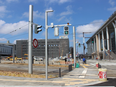 照明・交通信号設備