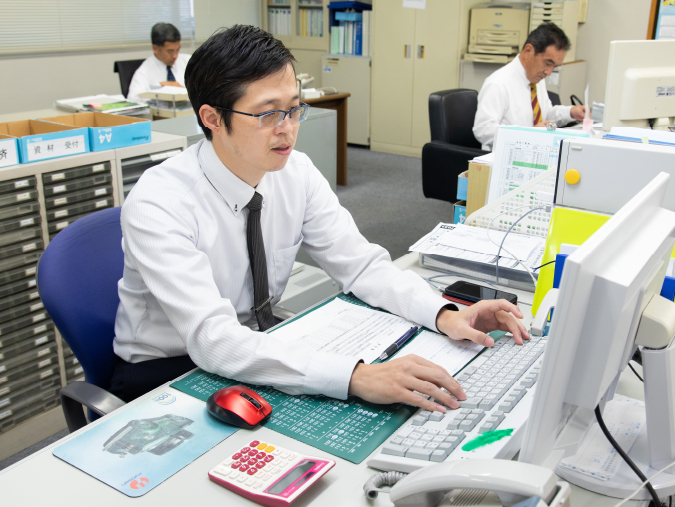 北陸機材 社員紹介