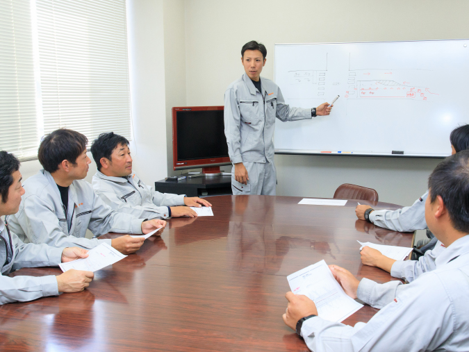 北陸機材 社員紹介